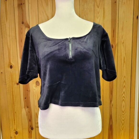 Vero Moda velvet crop top - Picture 1 of 12